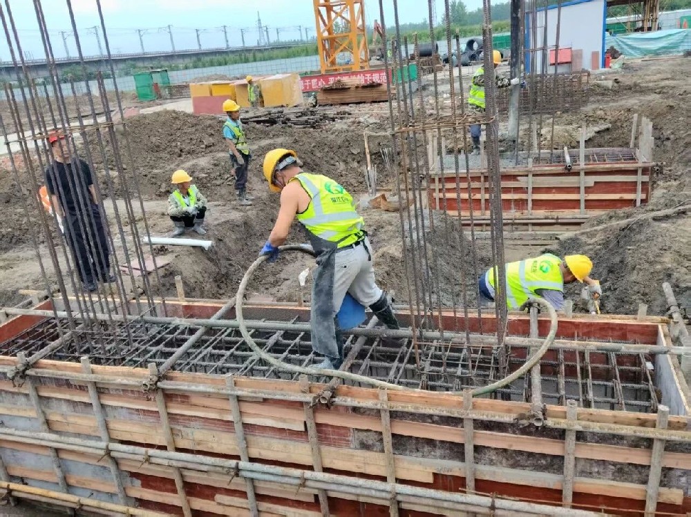 潜江市金库及档案综合管理中心项目完成全部桩基施工